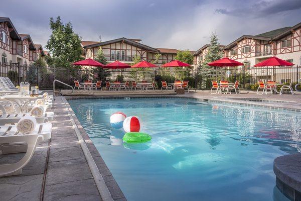 Zermatt Resort and Spa near golf and ski resorts in Utah. Pay for 4 get the 5th night free!