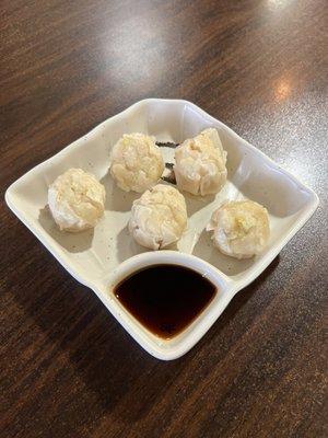 Shumai - shrimp dumplings