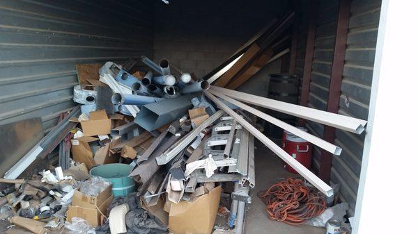 Do you know why Homeowners and Property Managers choose to use Best Junk Removal of Scottsdale?