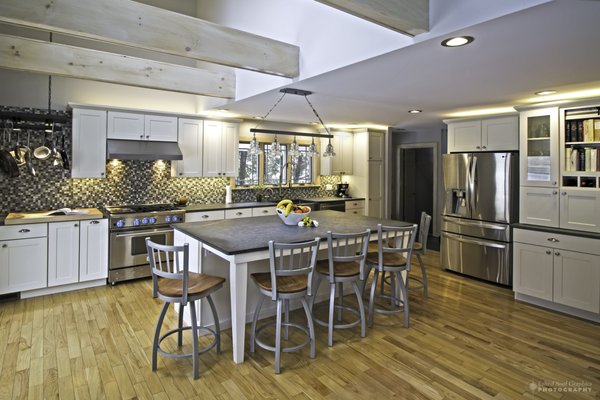 Rustic Chic Kitchen in Downtown Home