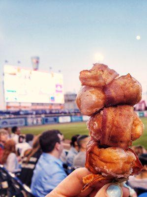 bacon wrapped munchkins