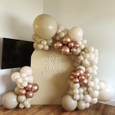 Balloon garland