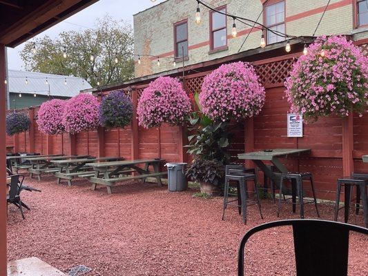 Unbelievably big flower baskets.