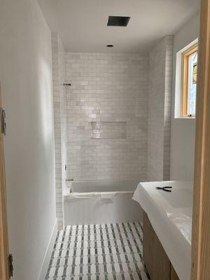 Tub tile installation