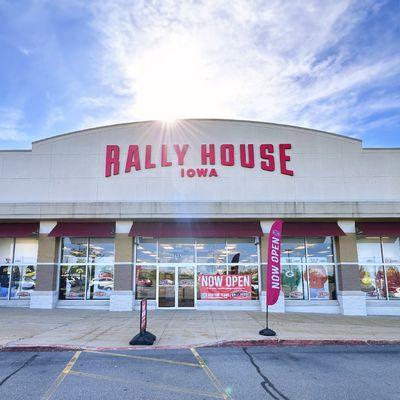 Rally House Dubuque Iowa
Asbury Plaza