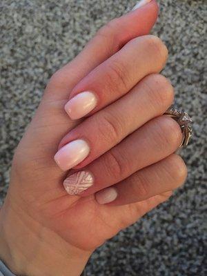 White and pink ombré nails!