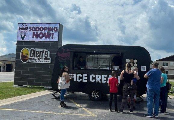 Fun food vendors all summer long.