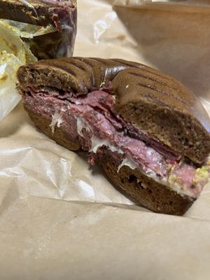 Pastrami sandwich on pumpernickel bagel - awesome