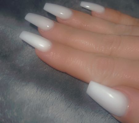 White acrylic coffin nails