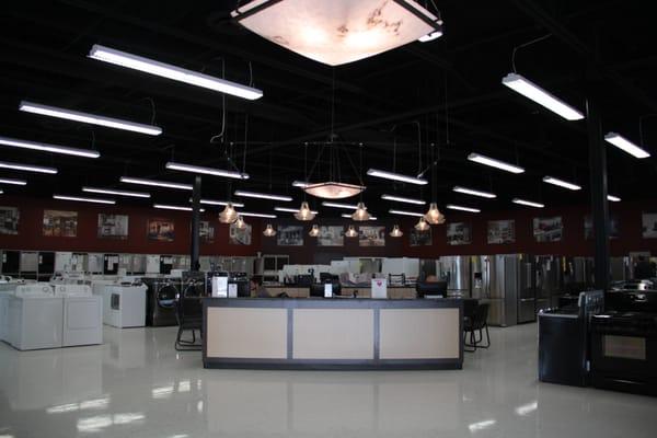 Fred's Appliance Kalispell Sales Counter and showroom