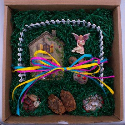 Home of exclusive Square Roots Fairy Garden Kits!