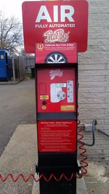 Automated tire inflater machine...how cool is that?