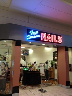 Four Seasons Nail Salon