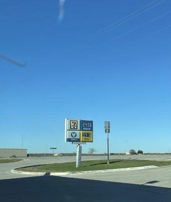 Gas price December 2023 on highway 80