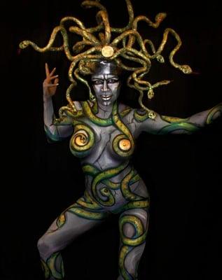 www.everybodyart.com