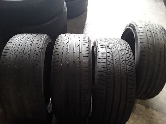 Passenger car tires