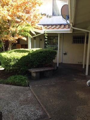 Nice garden area to wait for the doctor.