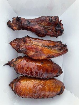 Smoked Chicken Wings @ Eagle Rock BBQ