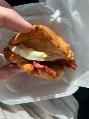 Bacon, egg, and cheese croissant