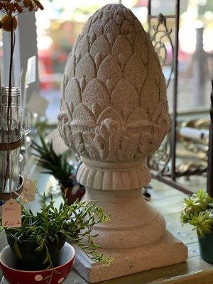 Cast Stone Lawn & Garden Pineapple Finial