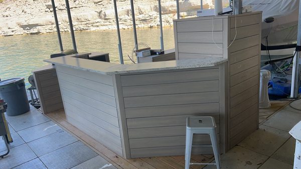 New boat slip kitchen install with Timbertech