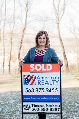 American Realty - Agent Theresa Neuhaus