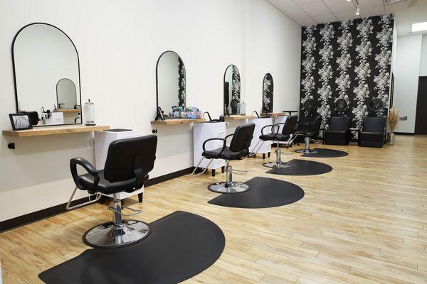 Willow Salon + Co. Stations