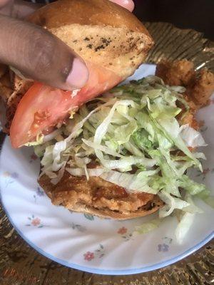 The supposed "Spicy Chick" sandwich. Missing everything that's described and only put ketchup and the lettuce and tomatoes.