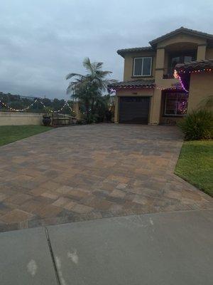 Pavers 4 Less did my driveway! Great job!