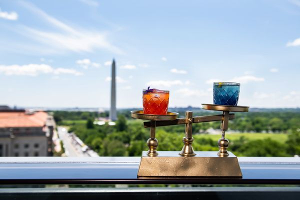 Bi-Partisan cocktail with non partisan views