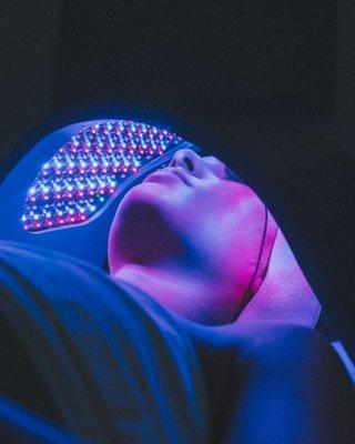 Chromotherapy uses Celluma equipment, with 14+ FDA approvals. Increase the collagen in your face, to reduce your wrinkles and fine lines.