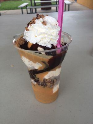 Reeses Peanut Butter Sundae