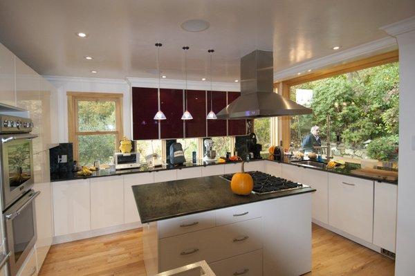 Architecture firms New York | Scarsdale - 'California' windows kitchen'