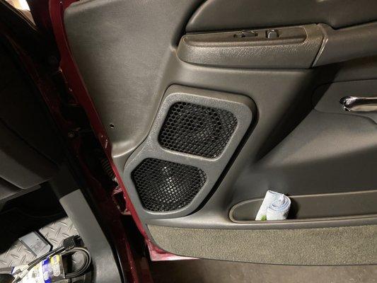 Custom door speaker pods on 05 silverado