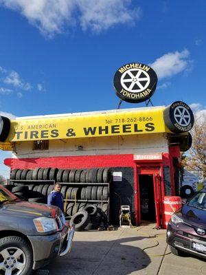 American Tires & Wheels