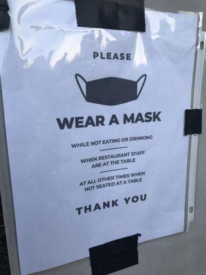 Wear a mask note every post