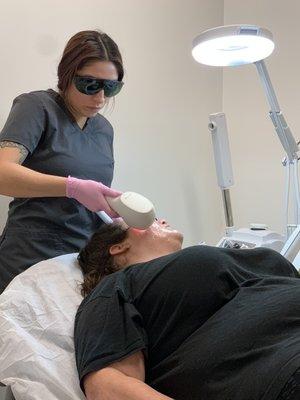 IPL (Photofacial)