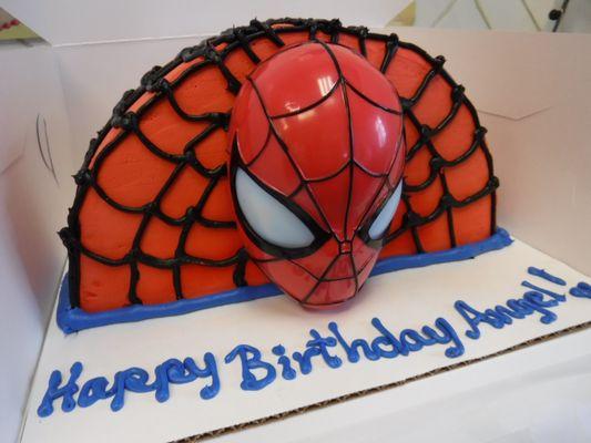 Spiderman Light-Up Eyes Cake