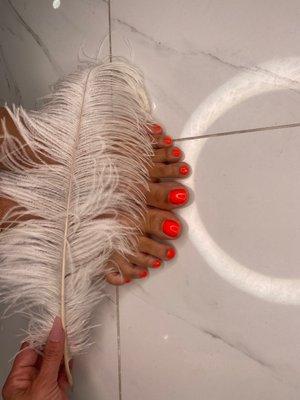 Neon orange toes, regular paint