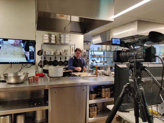 Kitchen Studio, Live Cooking Show