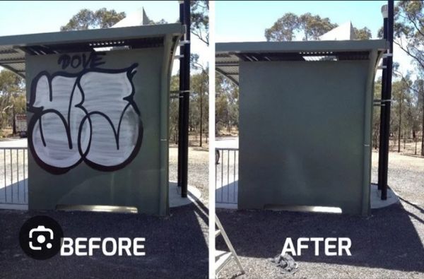 Example of Removal of Graffiti with pressure washing