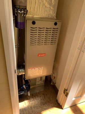 Down-flow furnace in a closet with all new ducting under the home, Nee AC too