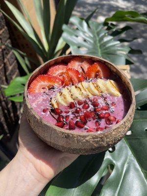 Blueberry dream smoothie bowl