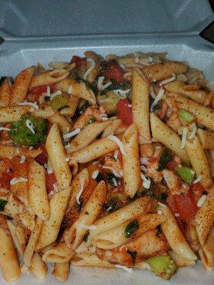 Cajun Chicken Pasta with Tomato Sauce