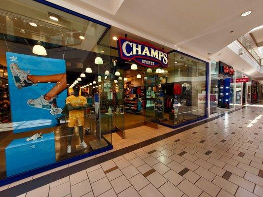 Champs Sports