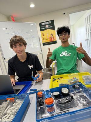 Robotics at play. Kids coding their Robots