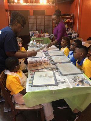 Pack and Troop 933 making Christmas ornaments