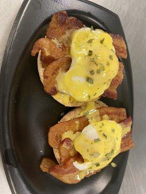 Bacon Egg Benedict