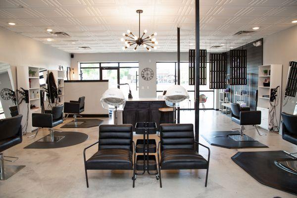 Blown Away Salon 