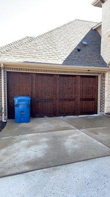 Garage stained in Lantana,Tx